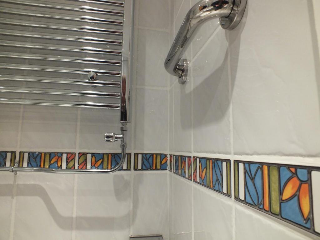 Leonardos Guest House Swansea Pokoj fotografie