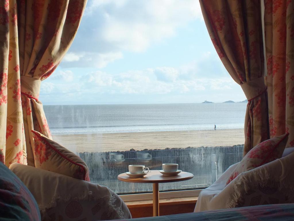 Leonardos Guest House Swansea Pokoj fotografie