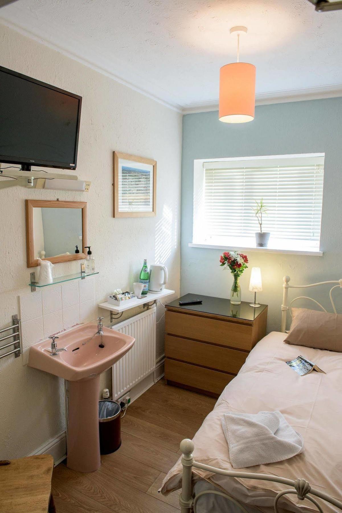 Leonardos Guest House Swansea Exteriér fotografie
